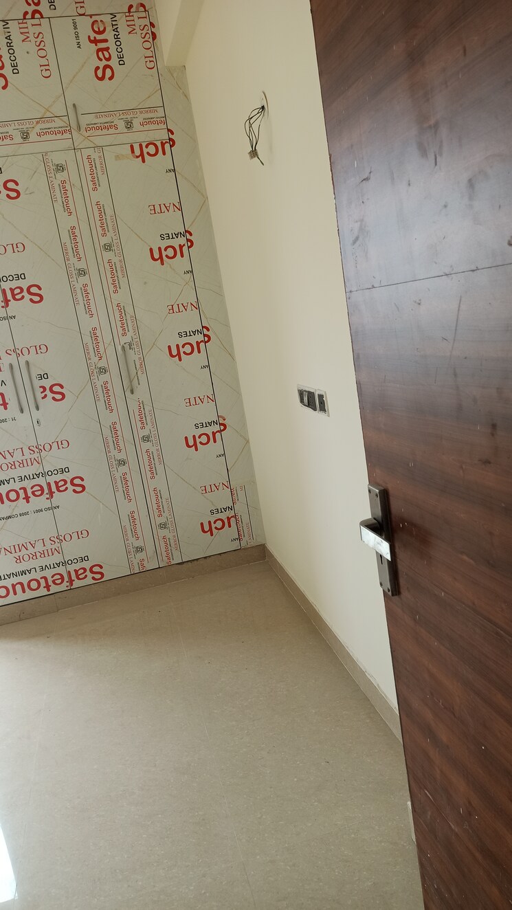 Map Location, sikka-kimantra-greens 3 Bedroom 11355 Sq.Ft. Apartment In Sector 79 Noida 9049272