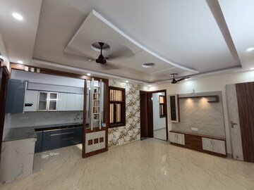2 BHK Builder Floor – Exterior View View at Dilshad Garden - for Sale