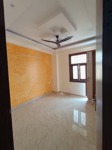 Bedroom in 2 BHK Builder Floor at Dilshad Garden – for Sale