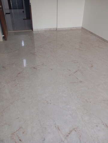 Room in 1 BHK Apartment at Crystal Paradise Residences, Andheri East – for Sale