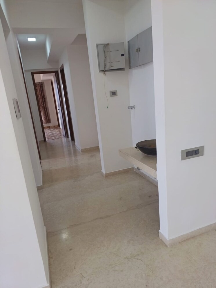 Room, omkar-alta-monte 3 Bedroom 1820 Sq.Ft. Apartment In Malad East Mumbai 9049435