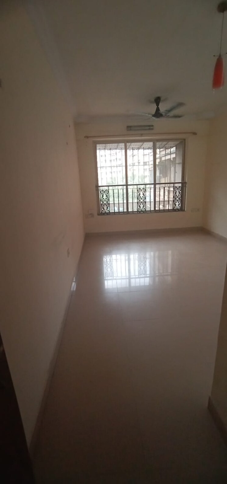 Room, dosti-group-acres 2 Bedroom 680 Sq.Ft. Apartment In Wadala East Mumbai 9049437