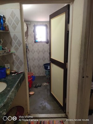 Team Area in 1 BHK Apartment at Karve Nagar – for Sale