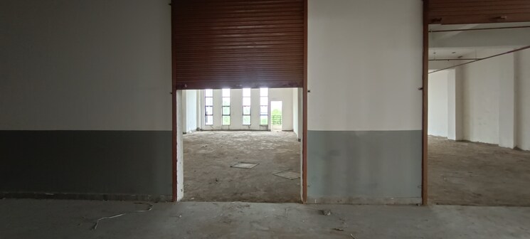 Room, foundry nagar Commercial Co Working Space 2040 Sq.Ft. In Foundry Nagar Agra 9049605