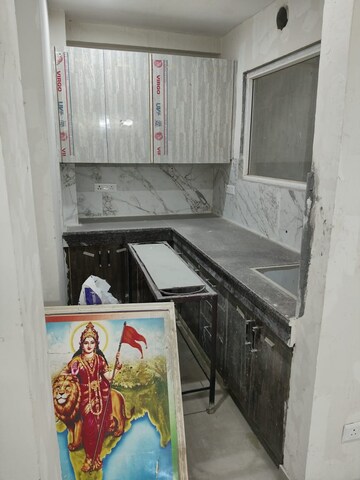 Furnished Amenities in 2 BHK Builder Floor at RWA Residential Society Sector 46, Sector 46 – for Rent