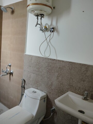 Bathroom in 2 BHK Apartment at Suncity Avenue 76, Sector 76 – for Rent