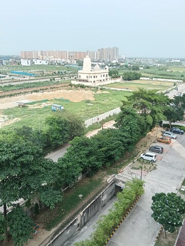 Plot Area in 2 BHK Apartment at Aditya Luxuria Estate, Dasna – for Rent
