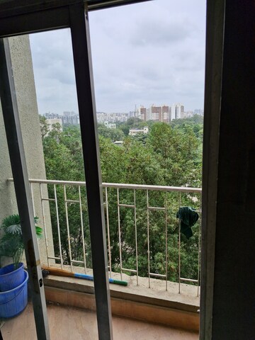 Studio Apartment For Rent in Amanora Metro Tower, Hadapsar