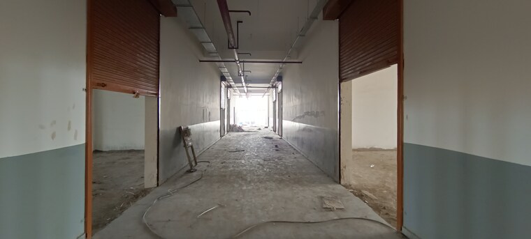 Room, foundry nagar Commercial Co Working Space 2563 Sq.Ft. In Foundry Nagar Agra 9049813