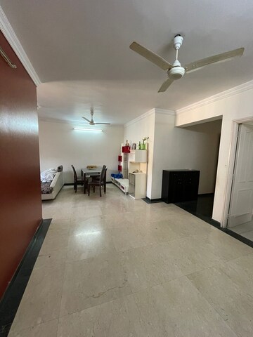 Room in 3 BHK Apartment at Hiranandani Glen Croft, Powai – for Rent