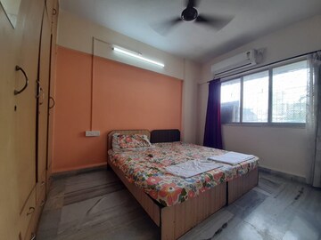 Bedroom in 2 BHK Apartment at Sai Sagar Tower, Goregaon East – for Rent