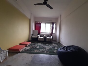 Bedroom in 2 BHK Apartment at Sai Sagar Tower, Goregaon East – for Rent