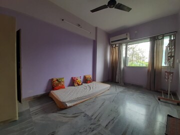Bedroom in 2 BHK Apartment at Sai Sagar Tower, Goregaon East – for Rent