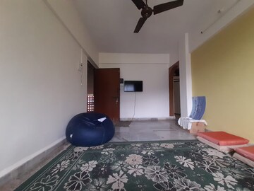 Bedroom in 2 BHK Apartment at Sai Sagar Tower, Goregaon East – for Rent
