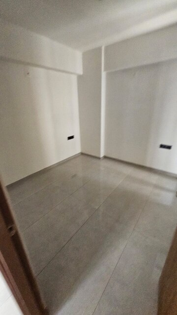 3 BHK Apartment For Rent in Shela