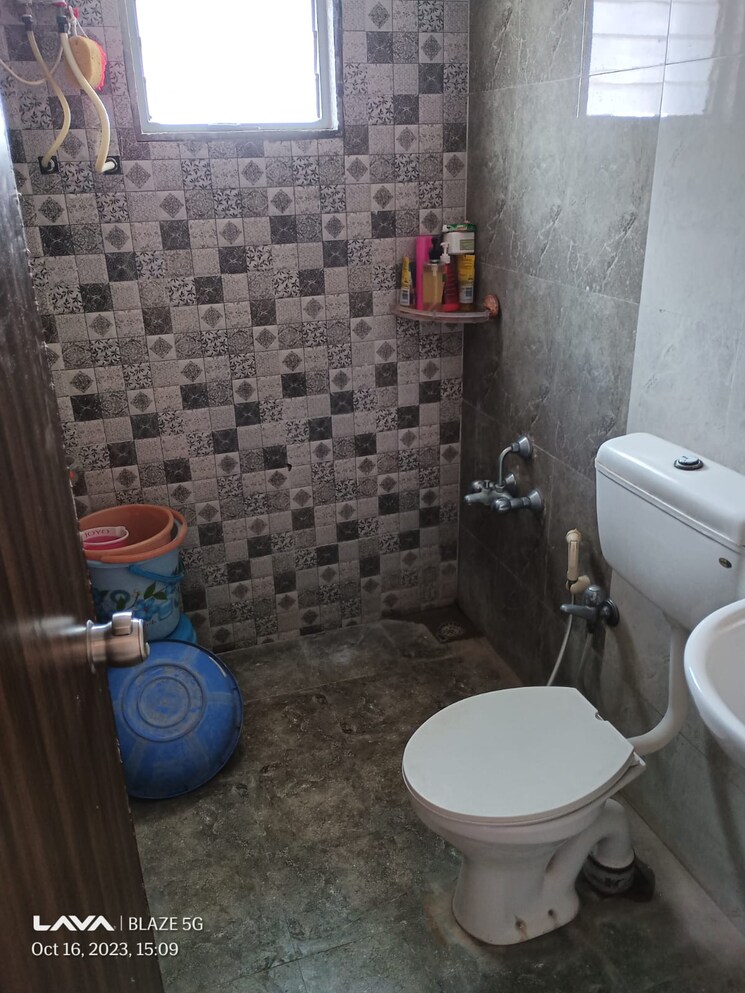 Bathroom, vasna 2.5 Bedroom 1650 Sq.Ft. Apartment In Vasna Ahmedabad 9049872