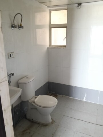 2 BHK Apartment For Rent in Aditya Luxuria Estate, Dasna