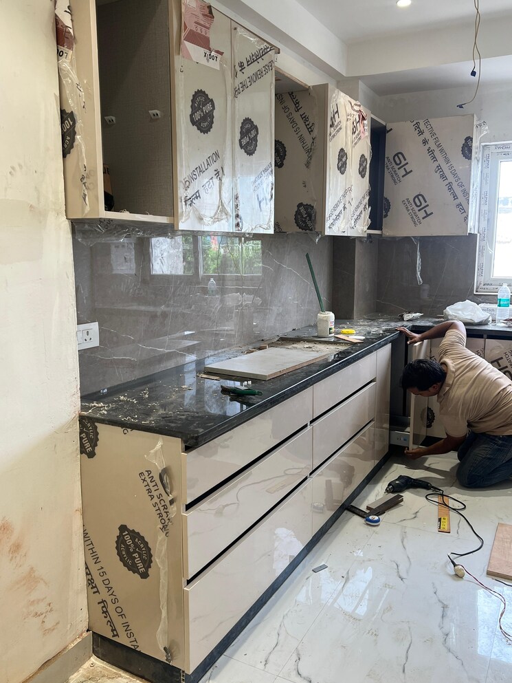 Kitchen, nh 58 2.5 Bedroom 1200 Sq.Ft. Apartment In Nh 58 Meerut 9049955