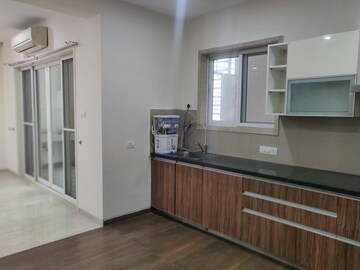Room in 4 BHK Villa at Aditya Empress Park, Shaikpet – for Rent