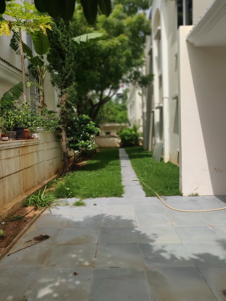 Balcony, aditya-empress-park 4 Bedroom 5000 Sq.Ft. Villa In Shaikpet Hyderabad 9049986