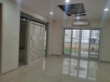 Room in 4 BHK Villa at Aditya Empress Park, Shaikpet – for Rent