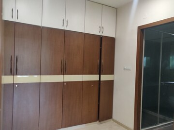 Furnished Amenities in 4 BHK Villa at Aditya Empress Park, Shaikpet – for Rent