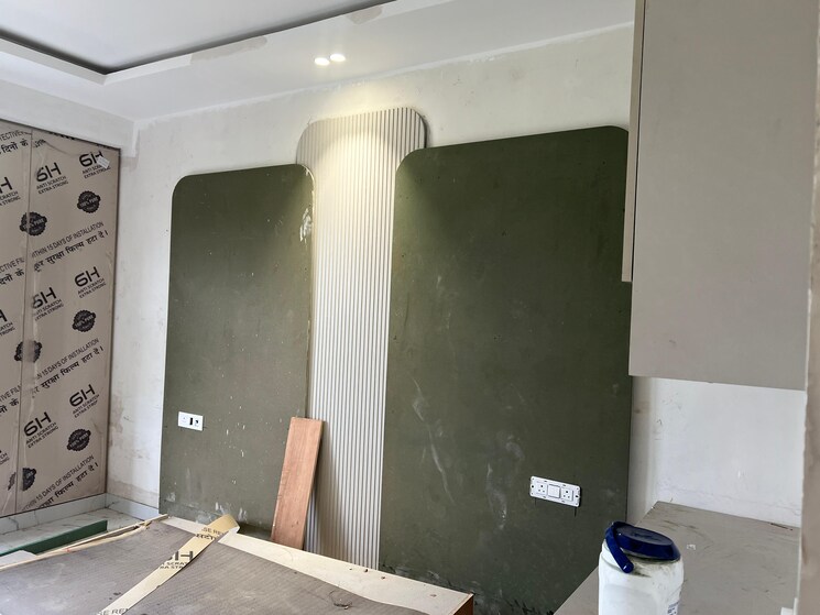 Room, nh 58 2.5 Bedroom 1200 Sq.Ft. Apartment In Nh 58 Meerut 9049955