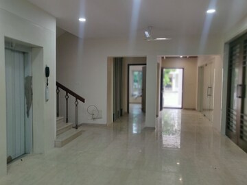 Room in 4 BHK Villa at Aditya Empress Park, Shaikpet – for Rent