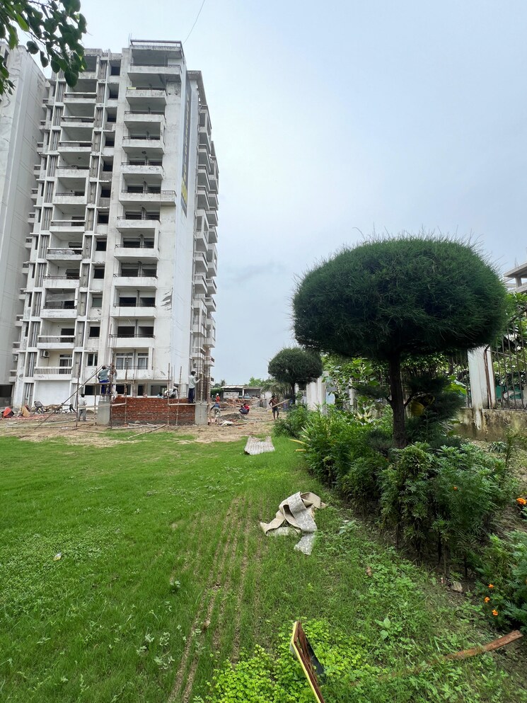 Exterior View, nh 58 2.5 Bedroom 1200 Sq.Ft. Apartment In Nh 58 Meerut 9049955