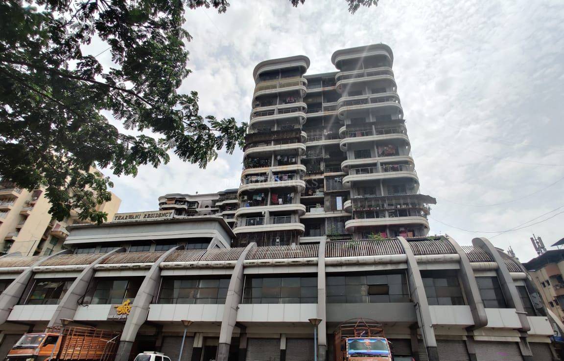 2 BHK + Extra Room Apartment For Sale in Sai Tharwani Residency