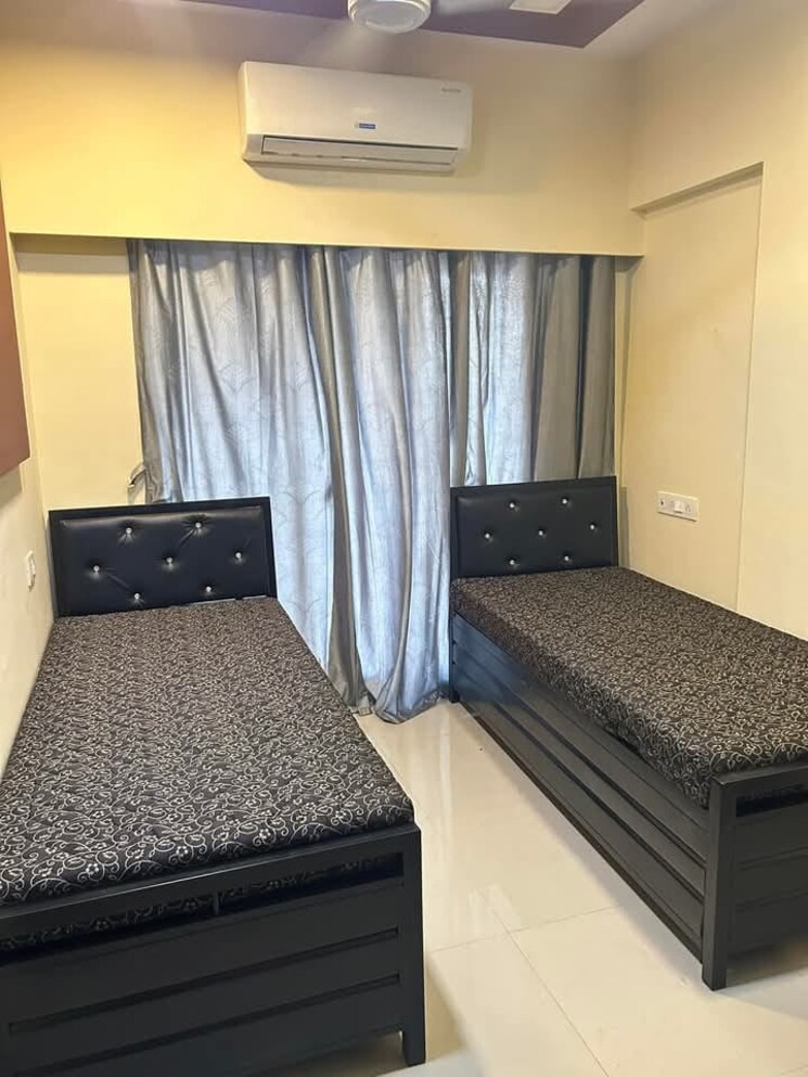 Bedroom, chandivali Pg For Boys & Girls In Chandivali 9050009