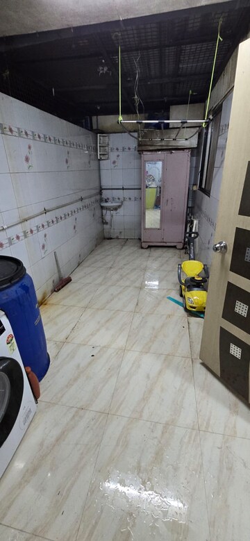 Team Area in 2 BHK Apartment at KP Zainab Be Heights, New Nana Peth – for Sale