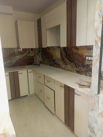Kitchen in 2 BHK Builder Floor at Green Home, Sector 73 – for Sale