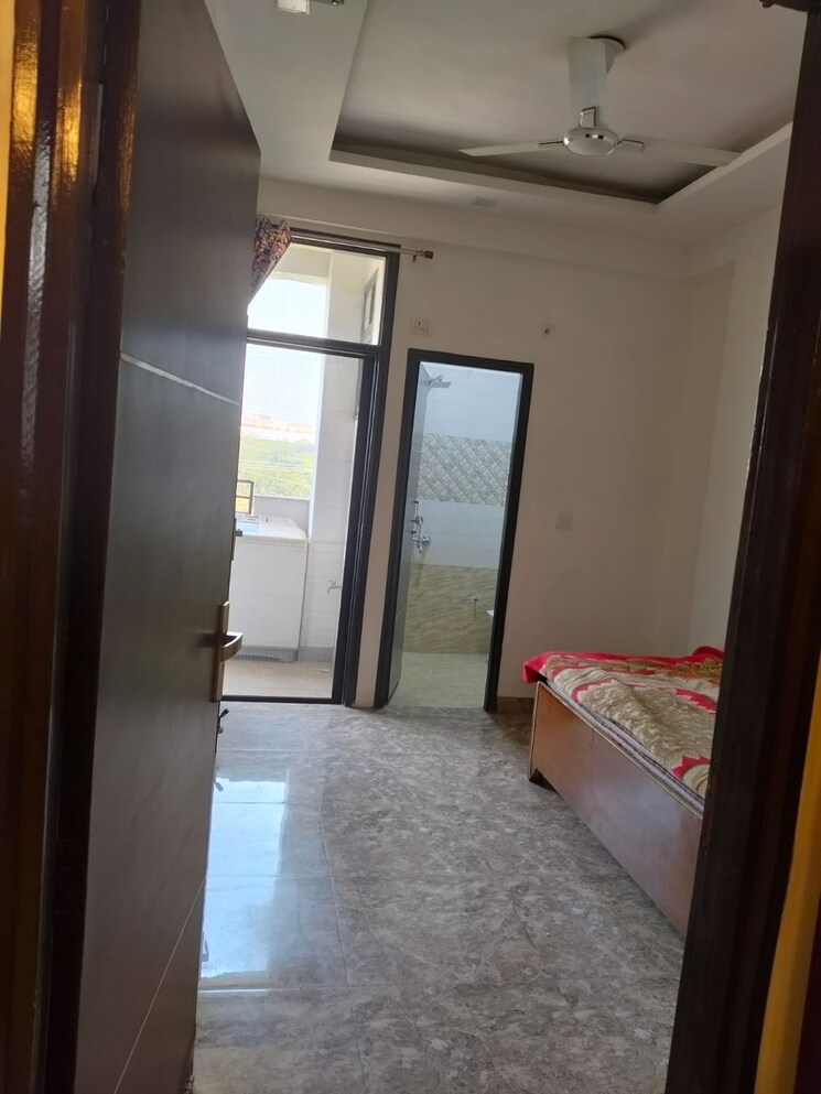 Room, shakti khand iv 2 Bedroom 745 Sq.Ft. Builder Floor In Shakti Khand iv Ghaziabad 9050040