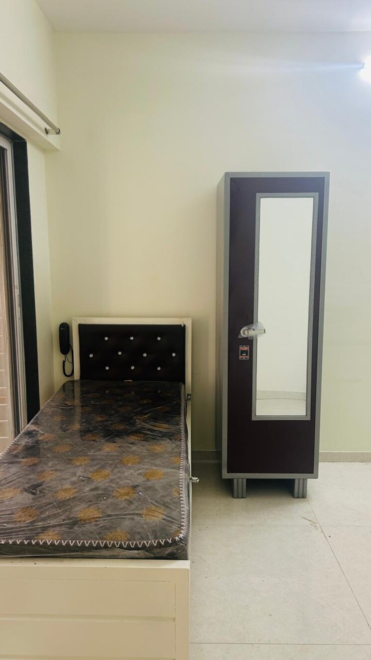 Room, powai Pg For Boys & Girls In Powai 9050128