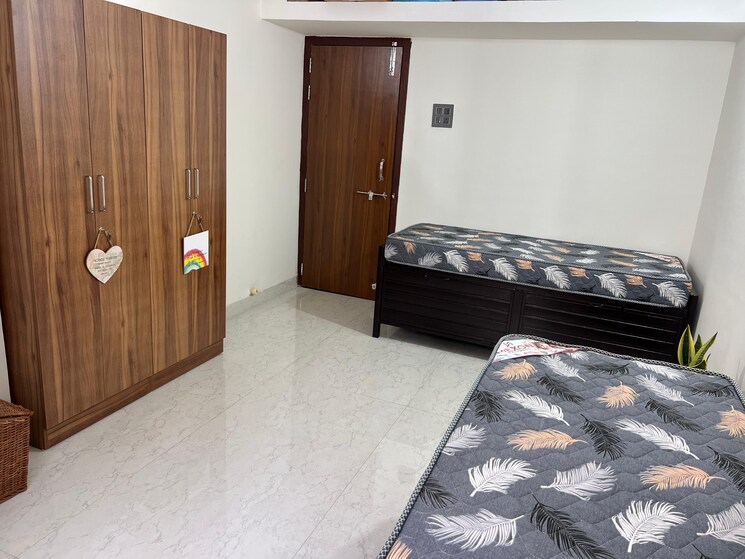 Bedroom, powai Pg For Boys & Girls In Powai 9050128
