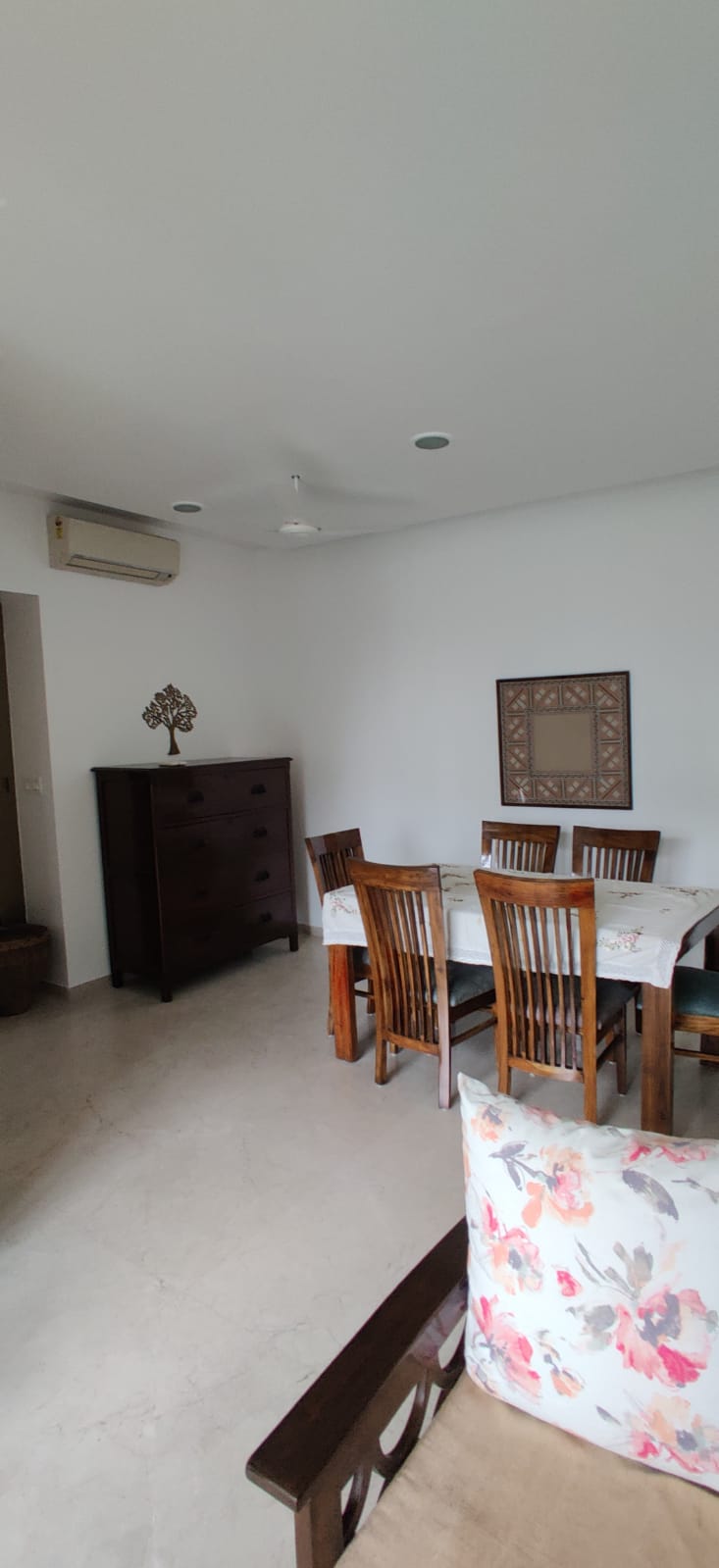 2 BHK Apartment For Rent in Lodha Fiorenza