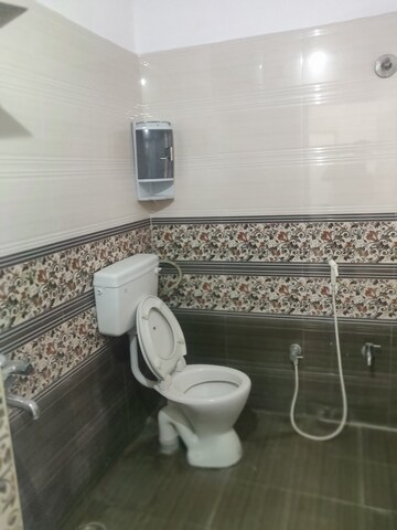 Bathroom in 3 BHK Apartment at Fortune Apartment Masab Tank, Masab Tank – for Rent