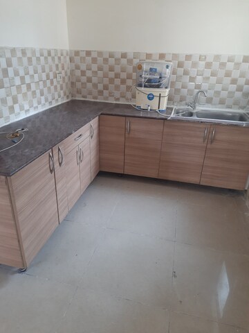Bathroom in 2 BHK Apartment at AIG Park Avenue, Sector 4 Greater Noida – for Rent