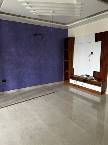 3 BHK Independent House For Rent in Sector 10a