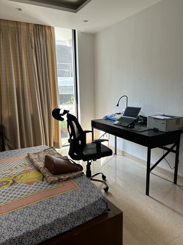 Gym in 3 BHK Independent House at Sector 10a – for Rent