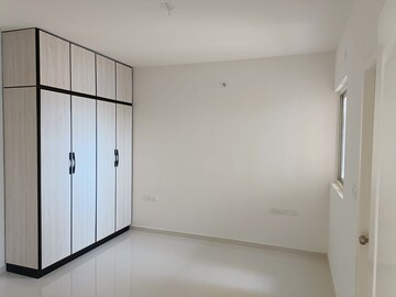 Room in 3 BHK Apartment at GM Global Techies Town, Electronic City Phase I – for Rent