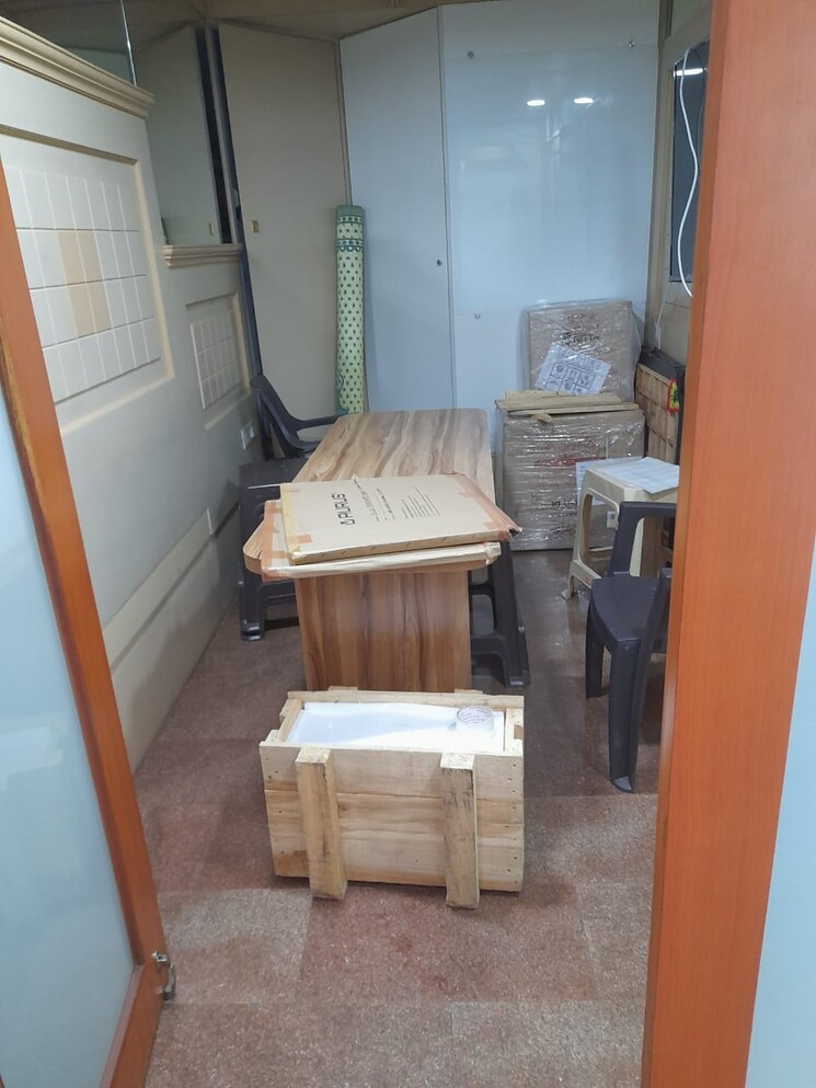 Kitchen, janki-centre Commercial Office Space 3000 Sq.Ft. In Andheri West Mumbai 9050316