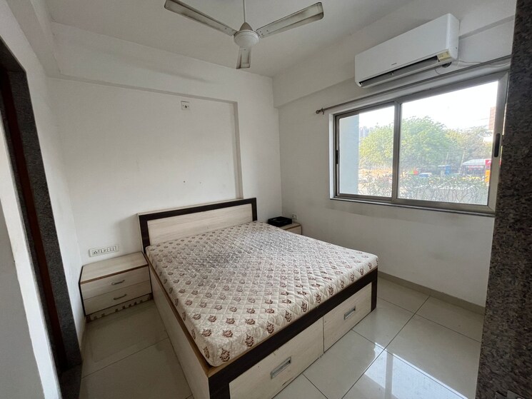 Bedroom, shela 2 Bedroom 925 Sq.Ft. Apartment In Shela Ahmedabad 9050314