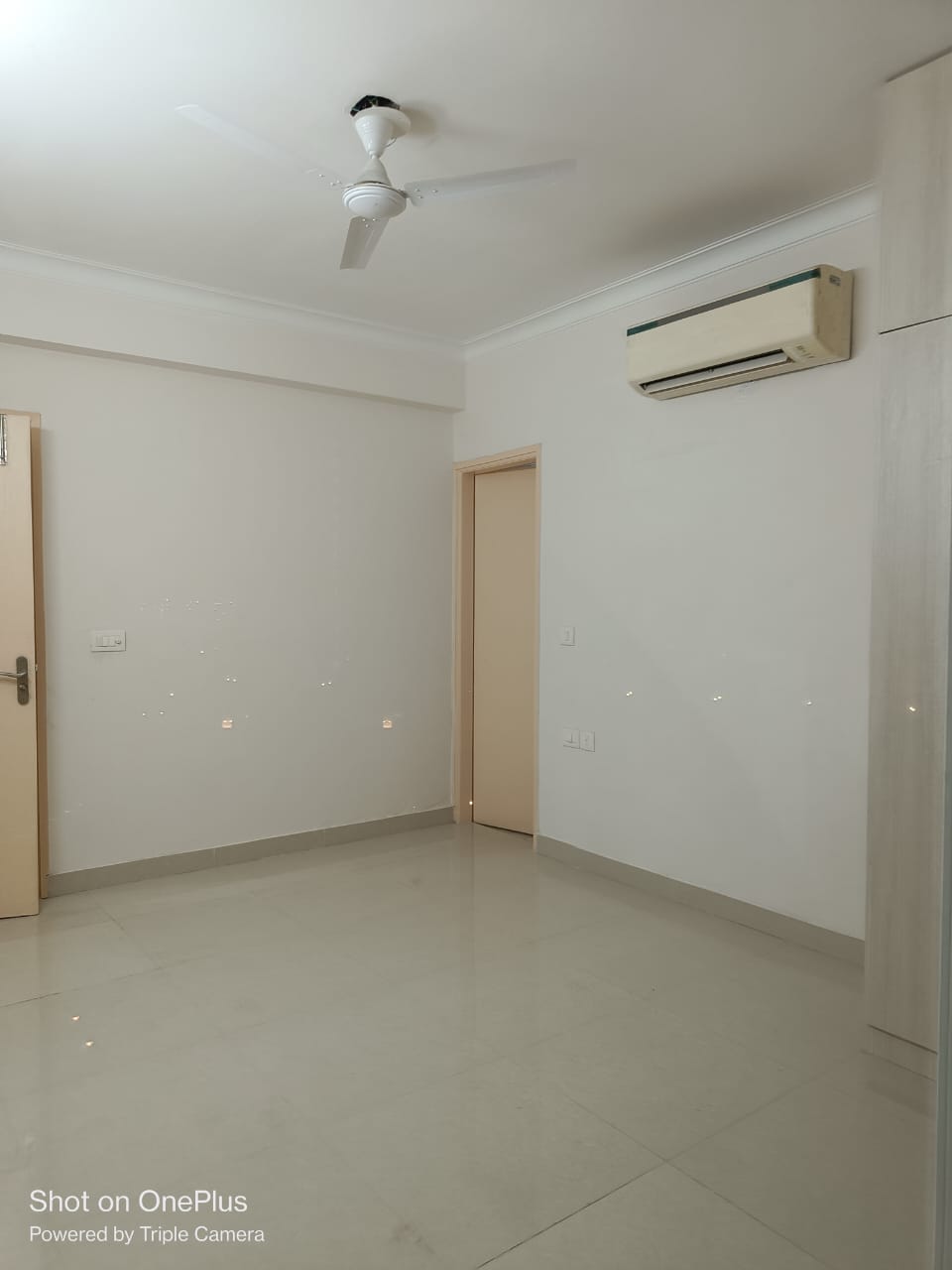 2 BHK + Pooja Room Apartment For Rent in Paranjape Apartment