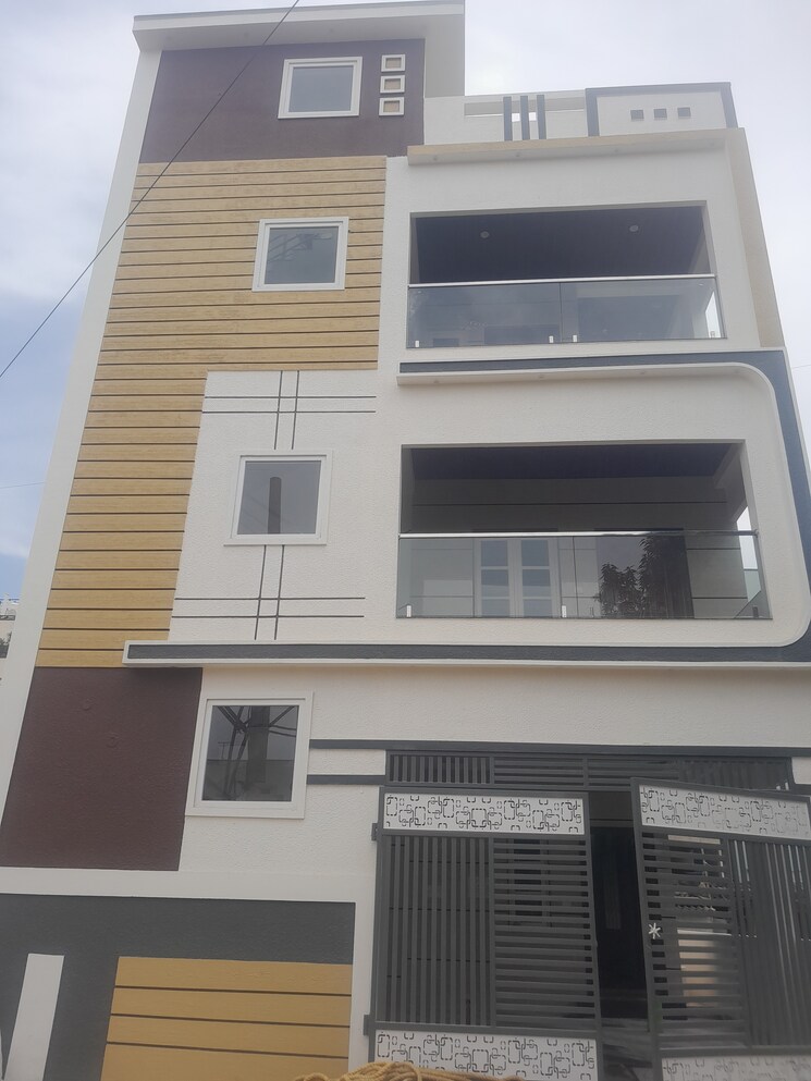 Exterior View, nri layout 6+ Bedroom 4000 Sq.Ft. Builder Floor In Nri Layout Bangalore 9050350