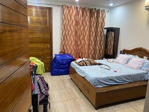 Bedroom in 6 BHK Independent House at Sector 85 – for Sale
