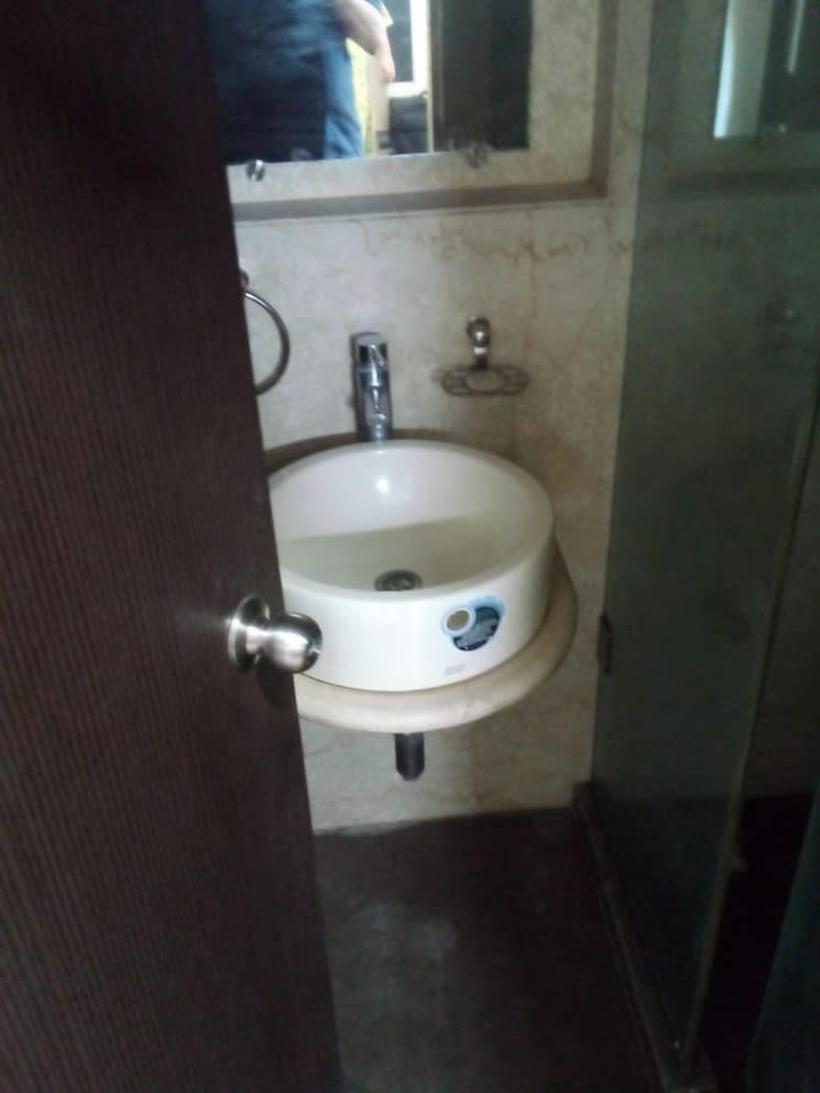 Bathroom, gundecha-symphony 2 Bedroom 1180 Sq.Ft. Apartment In Andheri West Mumbai 9050372