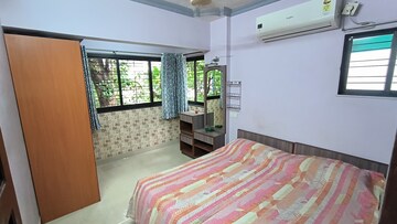 Bedroom in 2 BHK Apartment at Miramar CHS, Dadar West – for Rent
