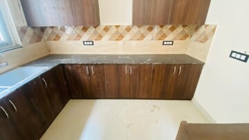Furnished Amenities in 3 BHK Independent House at DLF Hyde Park, South Mullanpur – for Rent